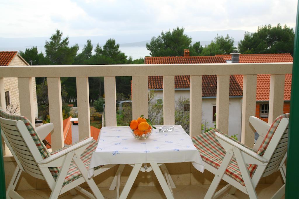 Camera Matrimoniale con Balcone e Vista Mare