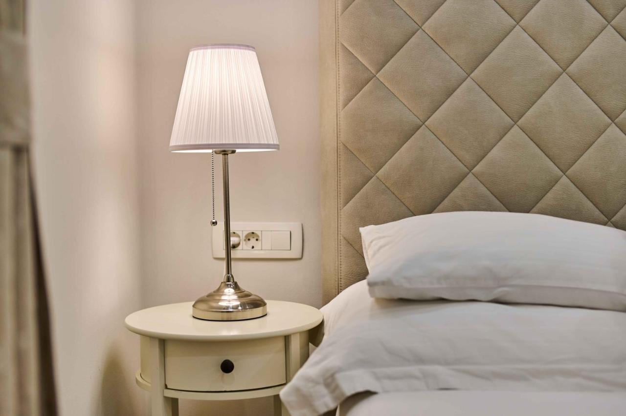 Double Room with Private Bathroom,1075695367:JPEG