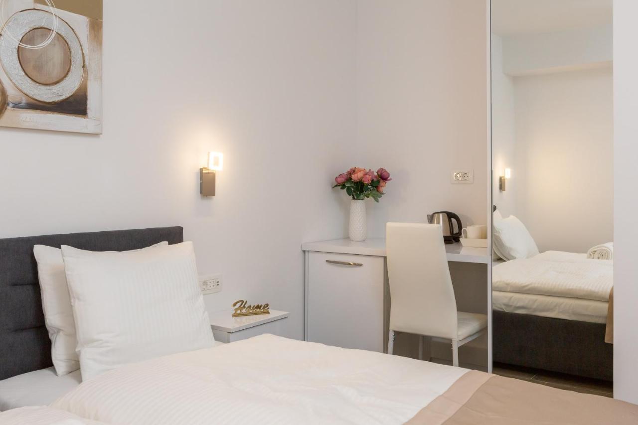 Deluxe Twin Room,1103317491:JPEG