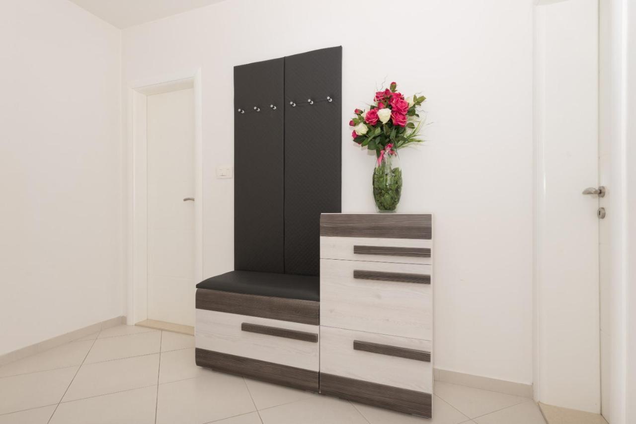Apartment Ground Floor