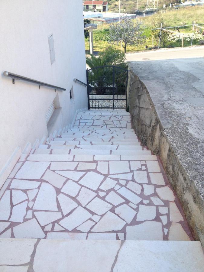 Two-Bedroom House,1119624135:JPEG