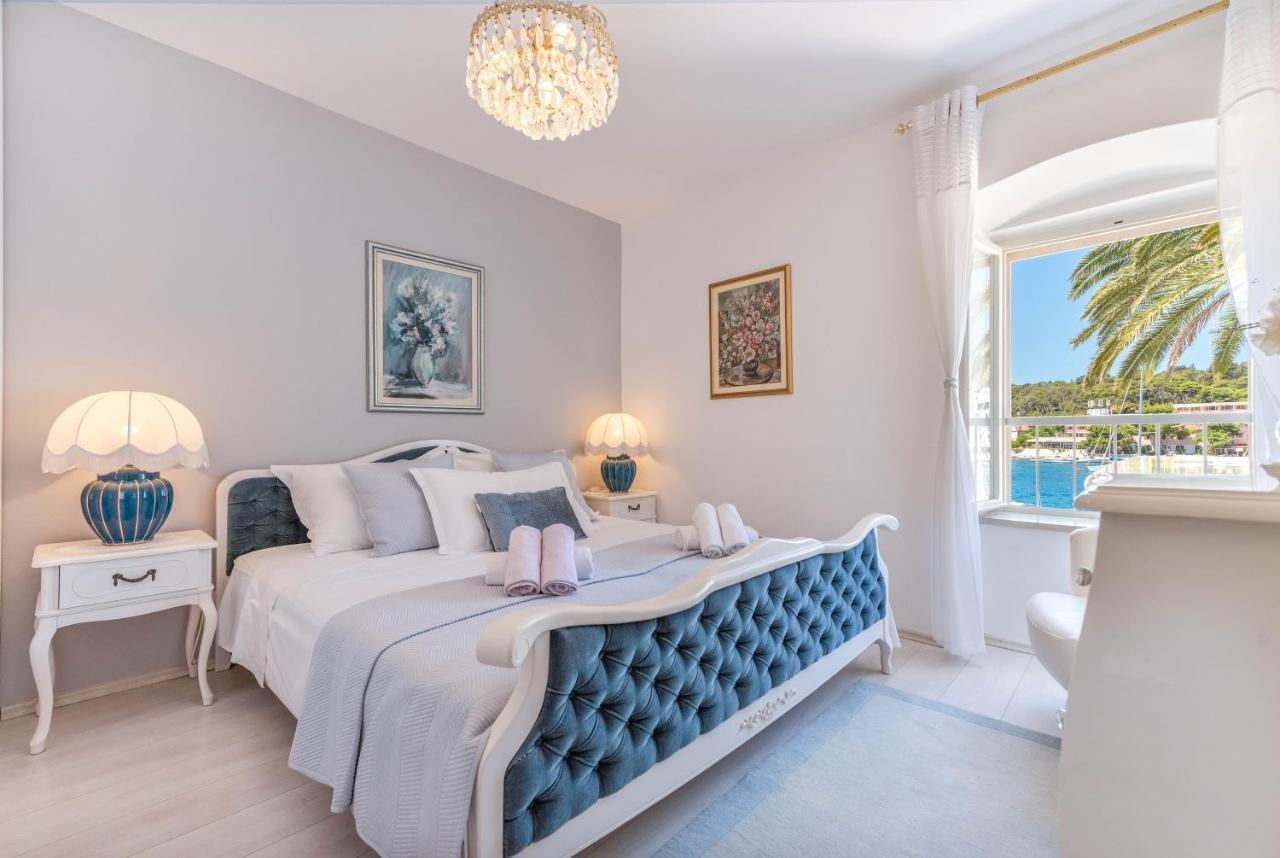 Apartamento com Vista do Mar