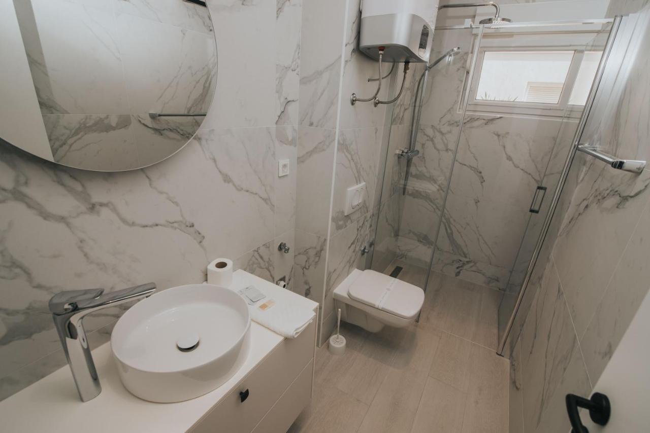 Superior Two-Bedroom Apartment,1181350084:JPEG