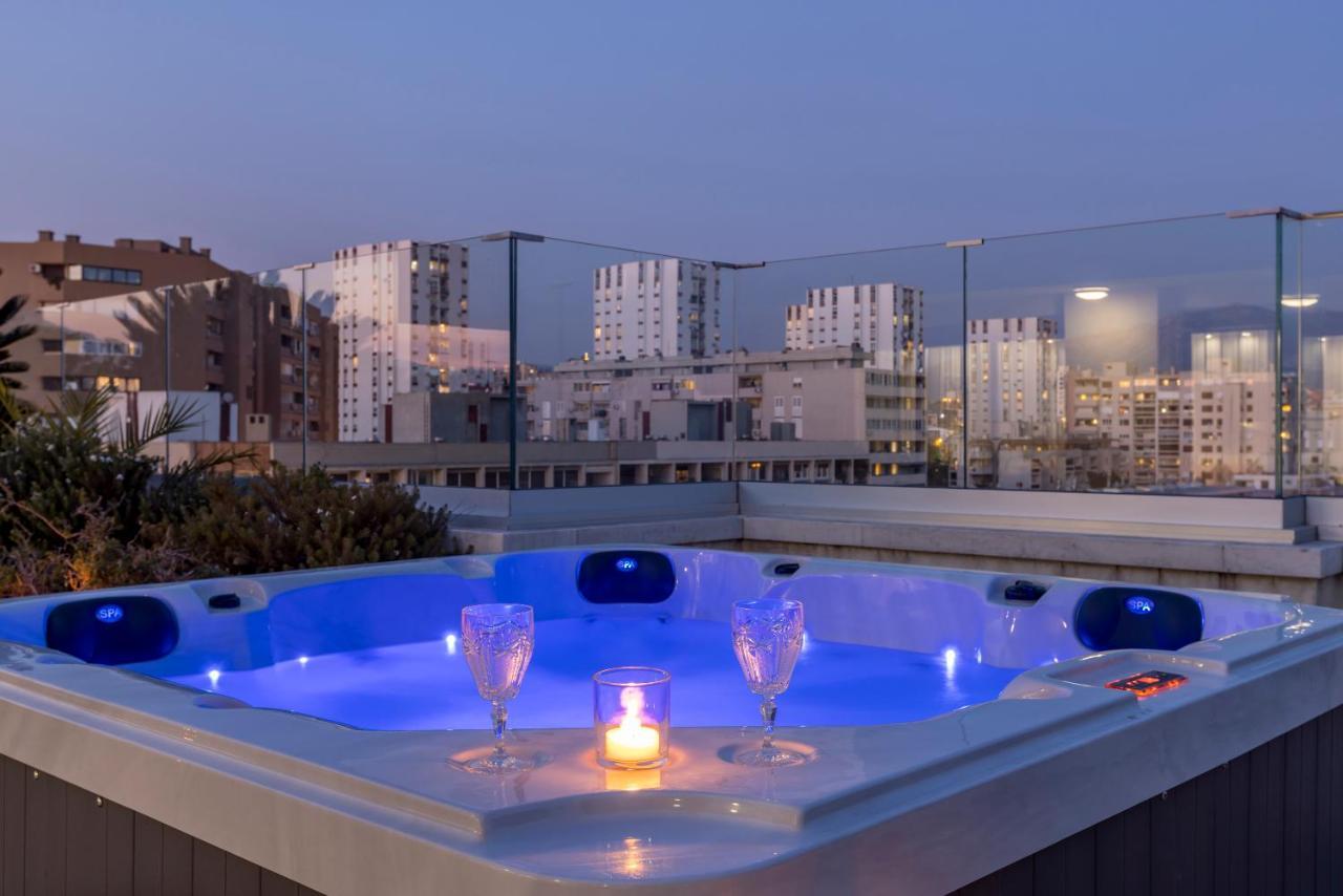 Penthouse Apartment,1199150872:JPEG