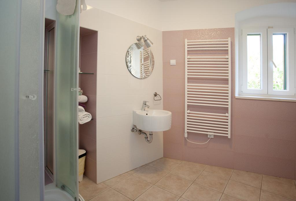 Deluxe Double or Twin Room Garden View