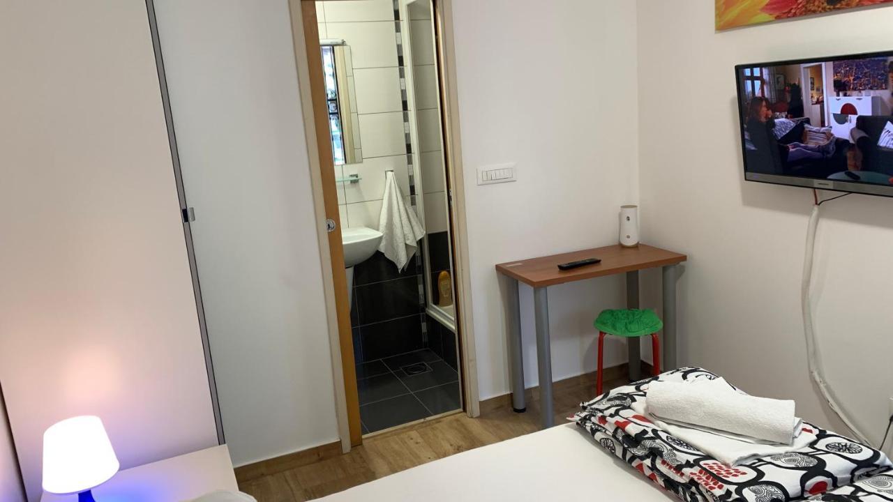 Small Double Room with Private Bathroom,1231635665:JPEG