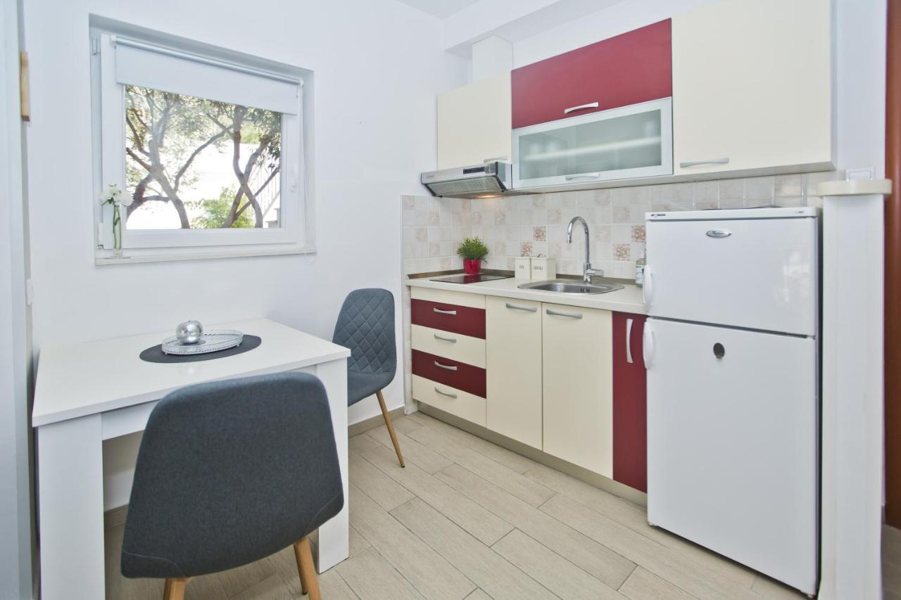 Studio with Balcony,1232534180:JPEG