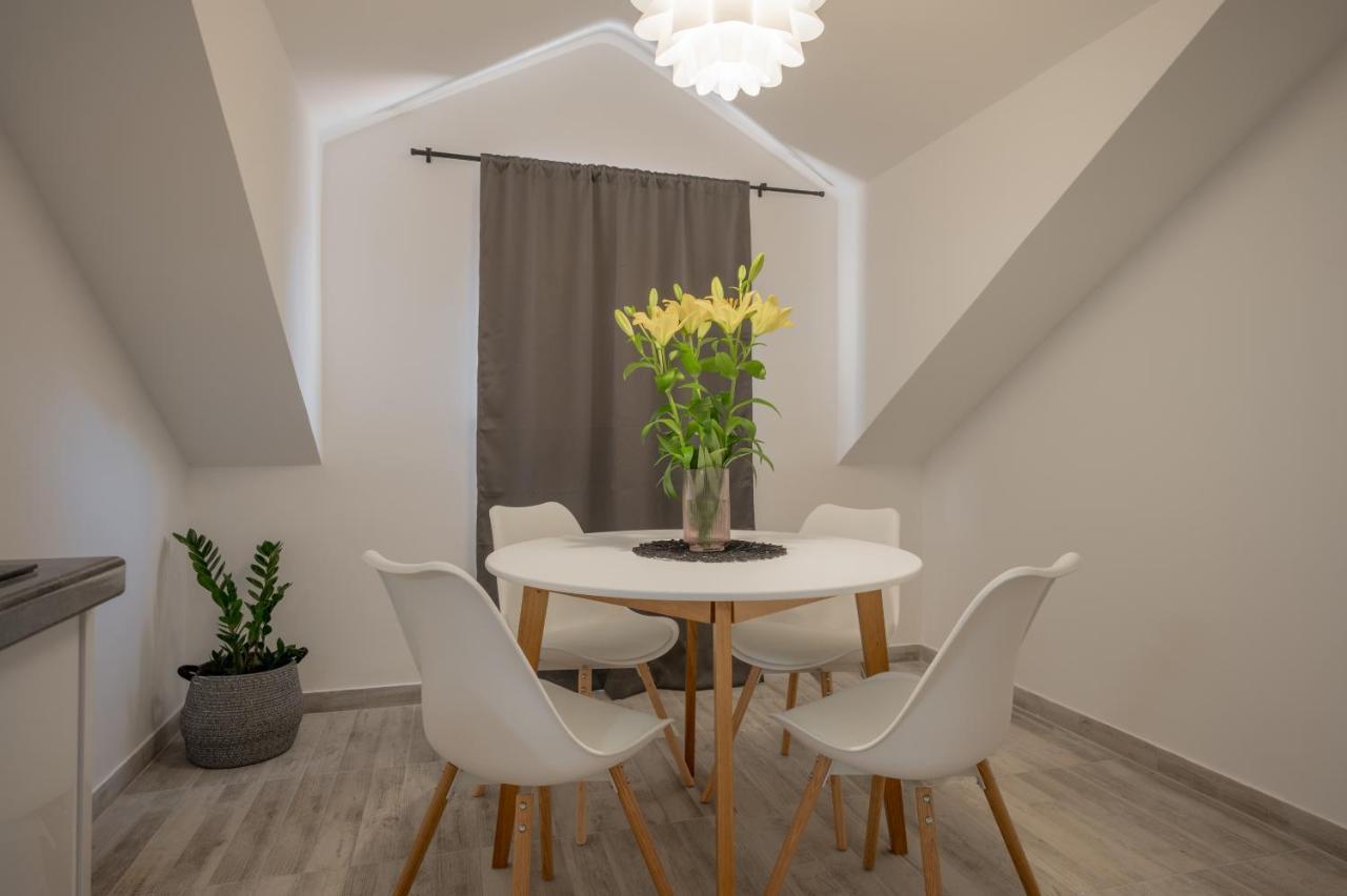 Apartment Terrace