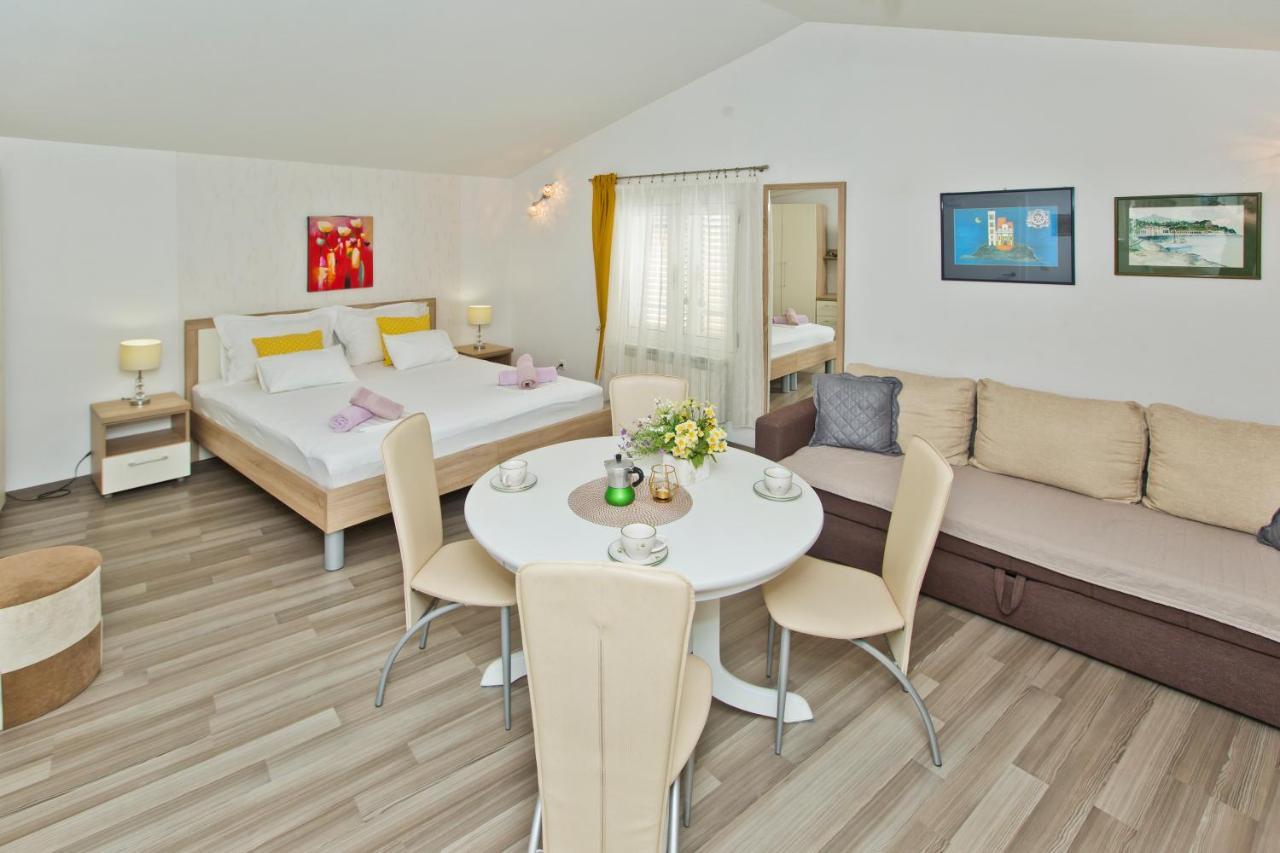 Studio Apartman with Panoramic View,1248445375:JPEG