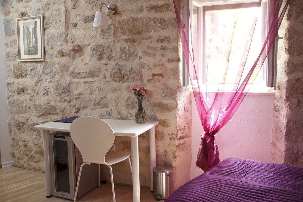 Deluxe Double or Twin Room Garden View