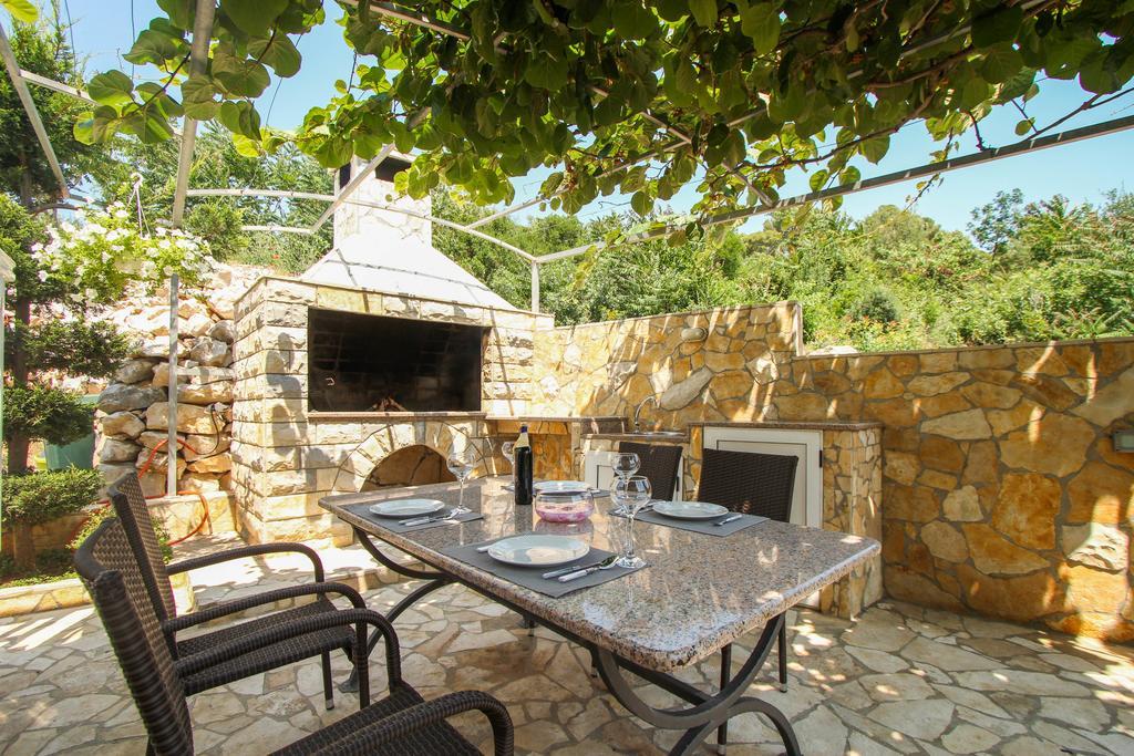 Two-Bedroom Apartment with Terrace,126046182:JPEG