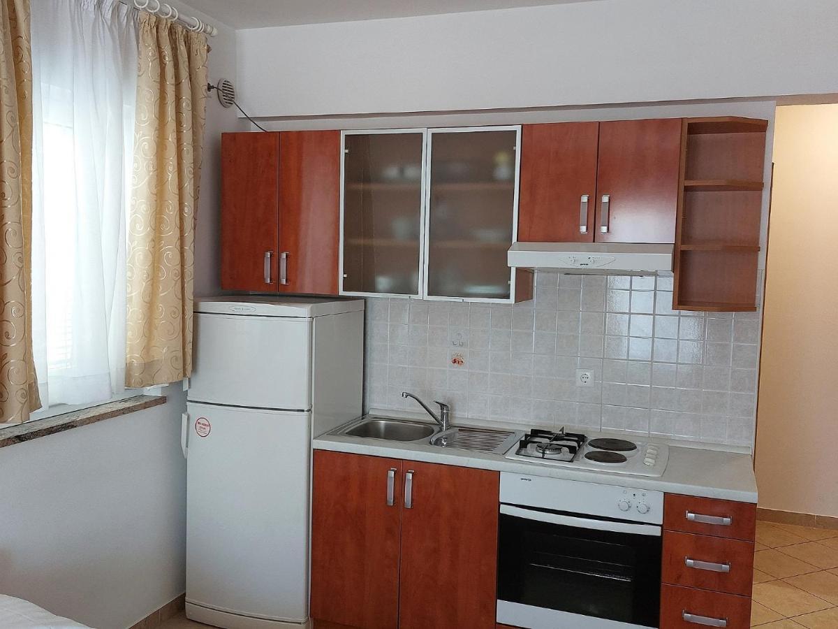 Standard Triple Studio with Balcony  (3 Adults)
