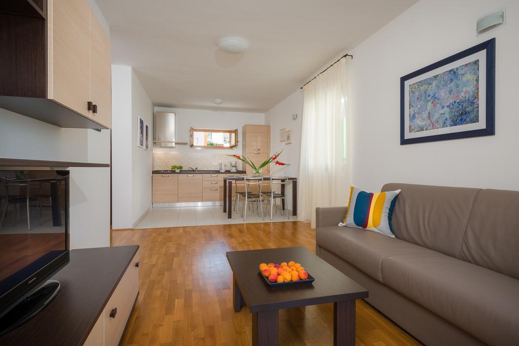 One-Bedroom Apartment Terrace