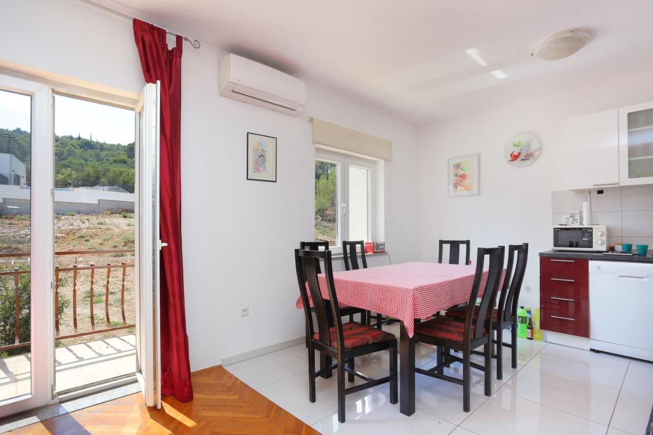 Three-Bedroom Apartment with Terrace and Sea View