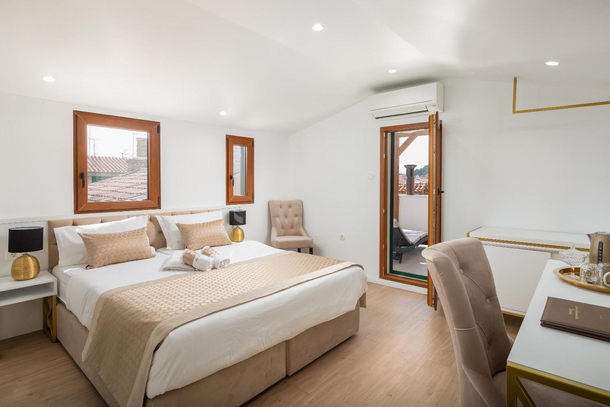 Deluxe Double Room Balcony