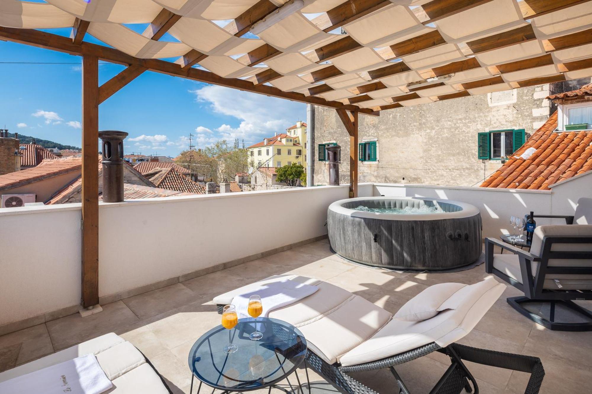 Deluxe Double Room Balcony