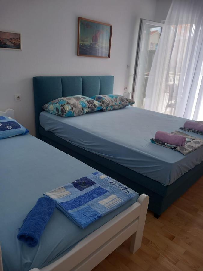 Apartamento com Varanda