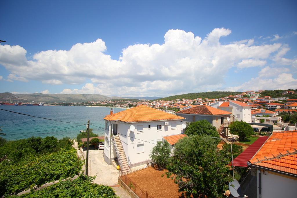 One-Bedroom Apartment,143178282:JPEG