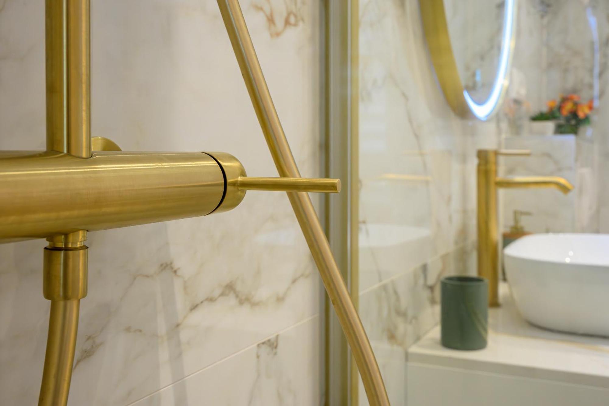 Deluxe Tweepersoonskamer met een Douche