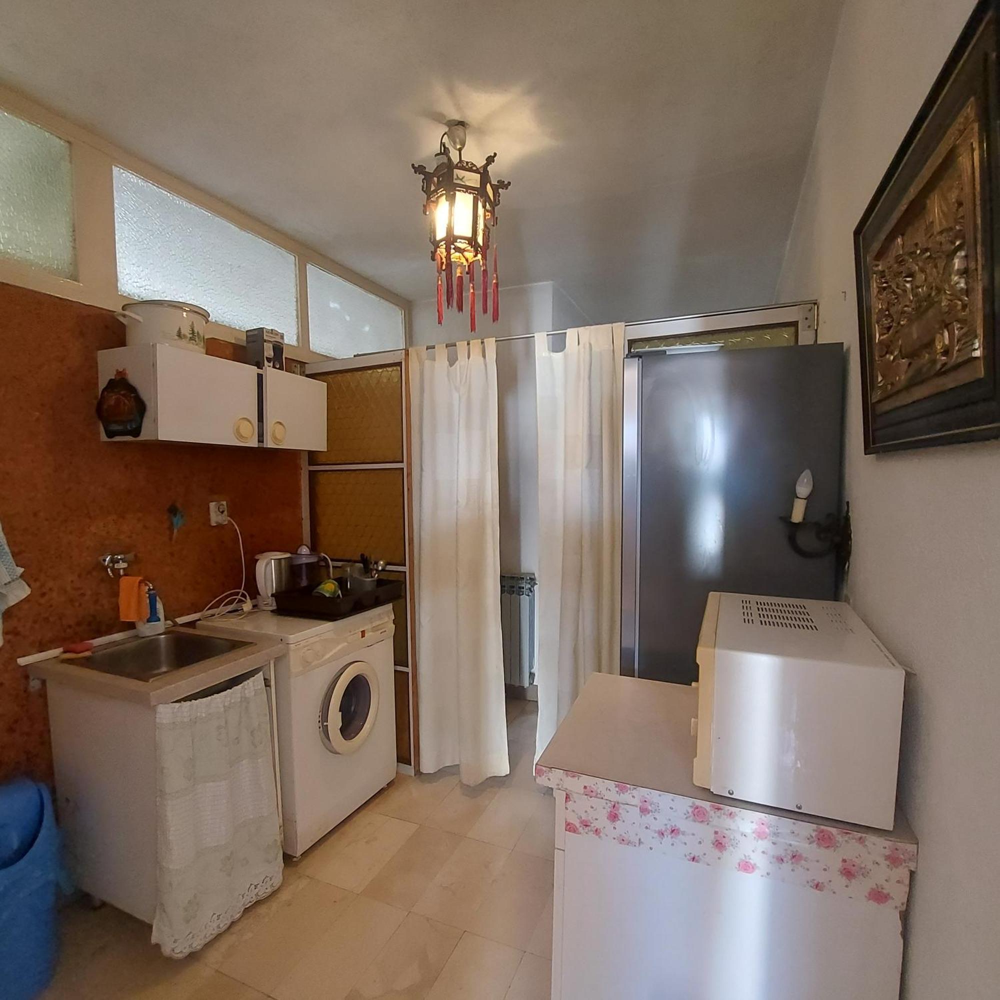 Standard Triple Room Shower Shared Kitchen