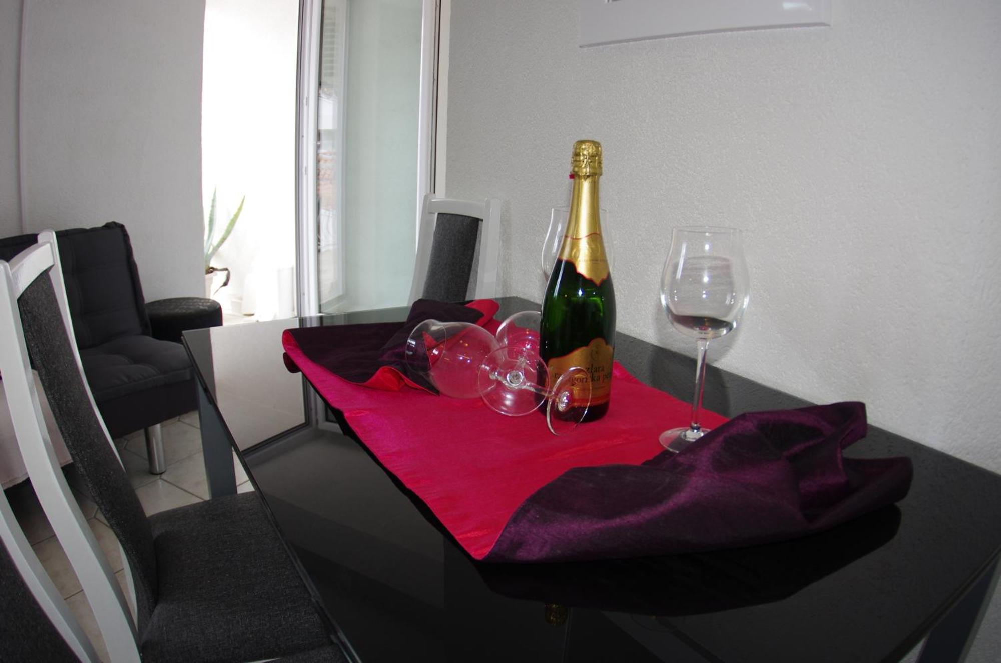 Luxury Two-Bedroom Apartment