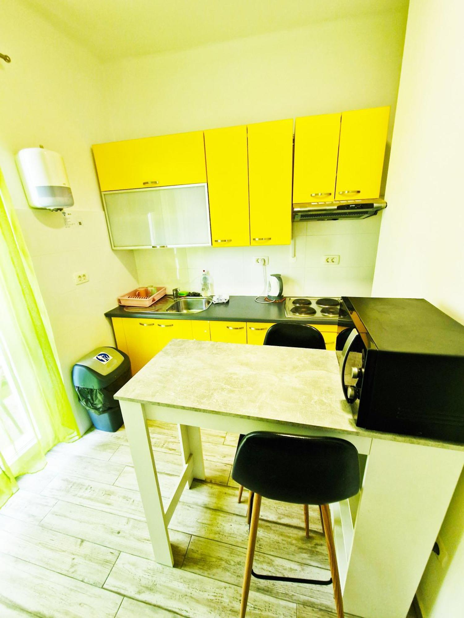 Habitación Doble con aseo compartido - 2 camas