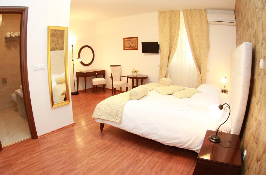 Superior Double Room,165390582:JPEG