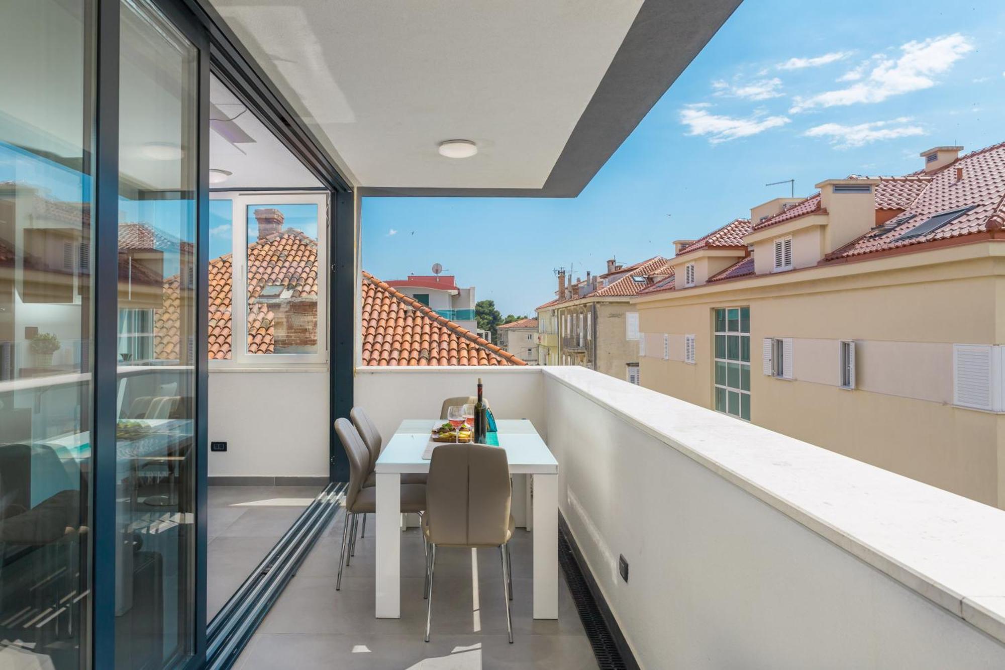Penthouse Apartment Sea View Jacuzzi
