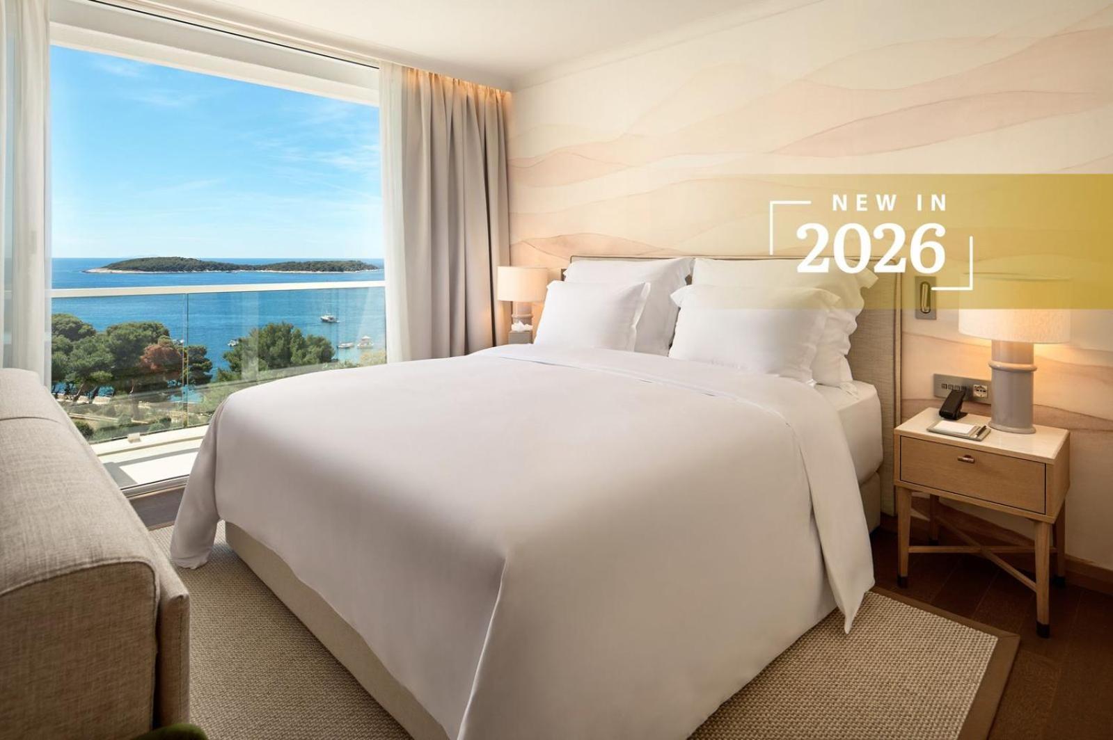 Junior Suite with Balcony and Sea View