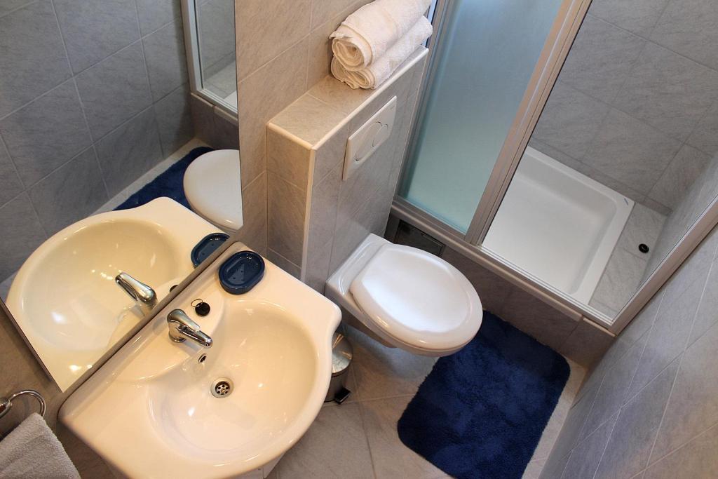 Standard One-Bedroom Apartment with Terrace and Sea View,1125418056:JPEG