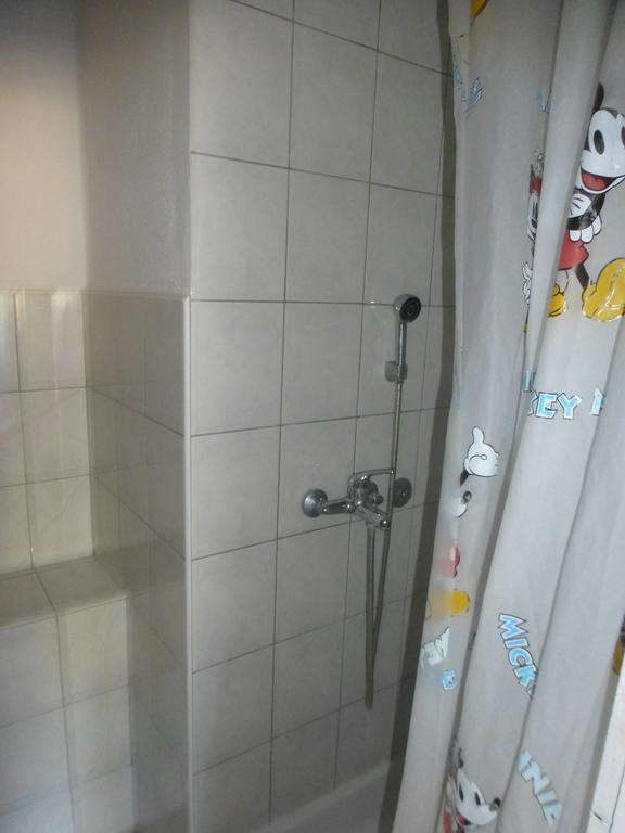 Double Room with Private Bathroom,228629810:JPEG