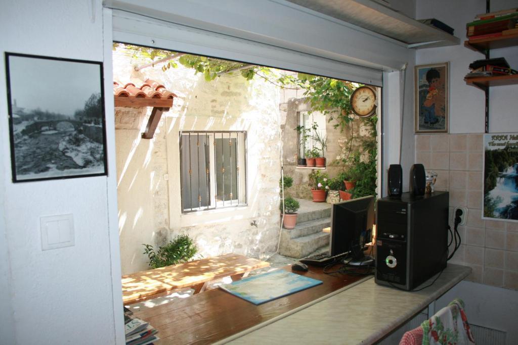 Family Studio,34214014:JPEG