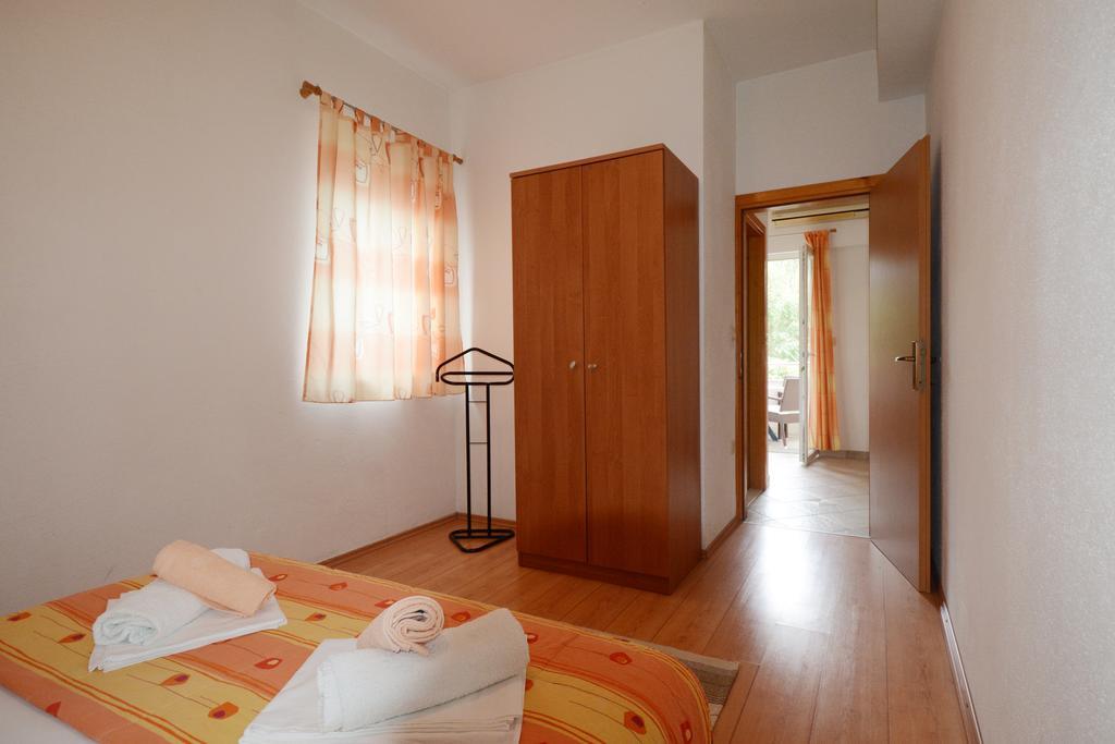 Apartment mit 1 Schlafzimmer, Balkon und Meerblick (5 Erwachsene)