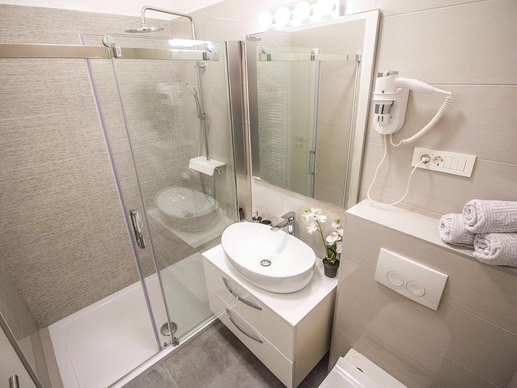 Luxury Quadruple Room