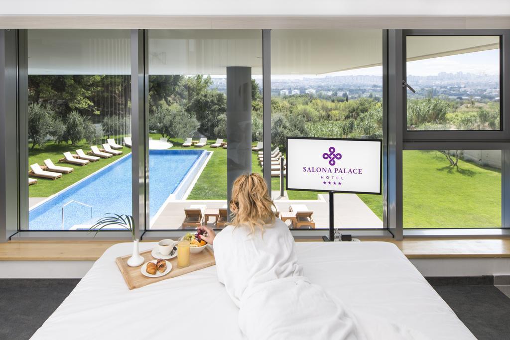 Luxury Caesar Suite,1602363340:JPEG