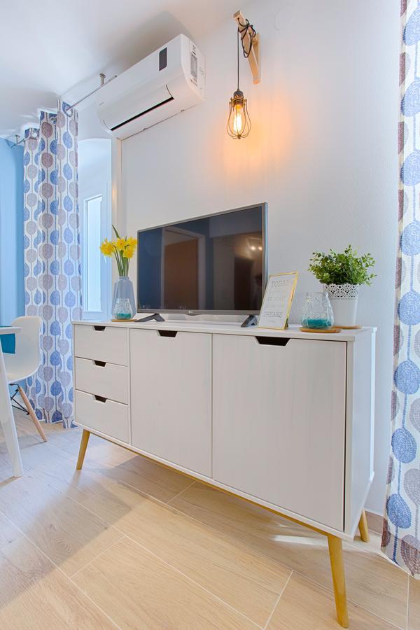 Two-Bedroom Apartment,526786287:JPEG