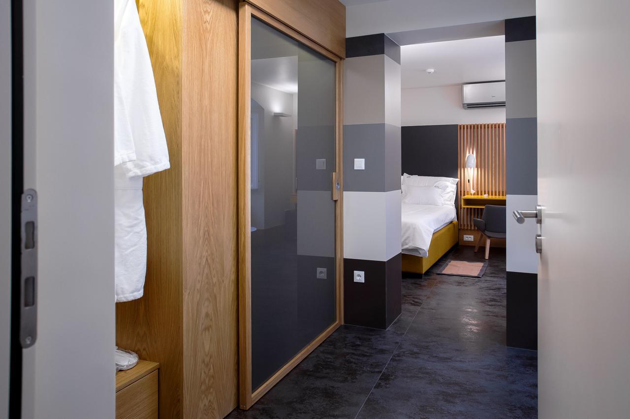 Junior Suite,591185565:JPEG