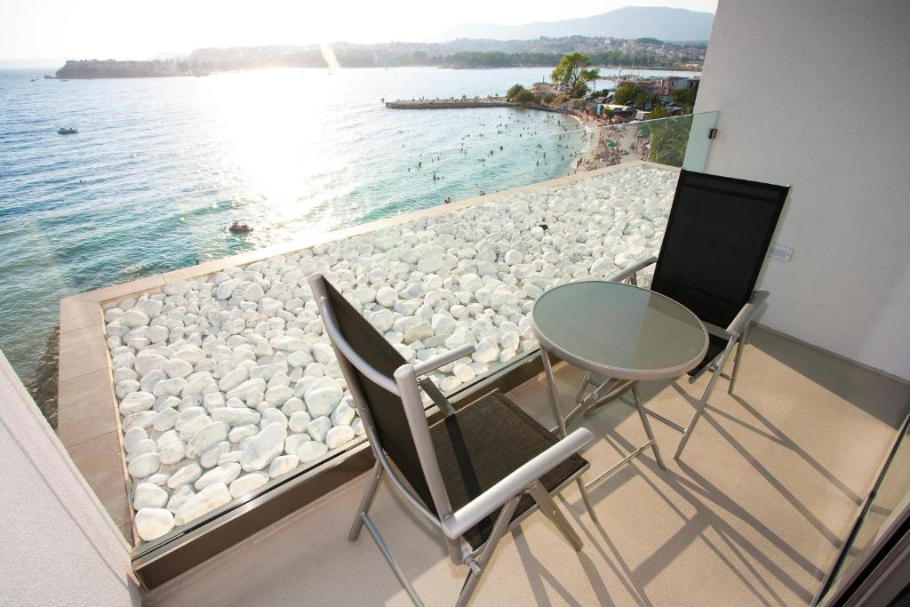 Superior Double or Twin Room with Sea View and Balcony,64500838:JPEG