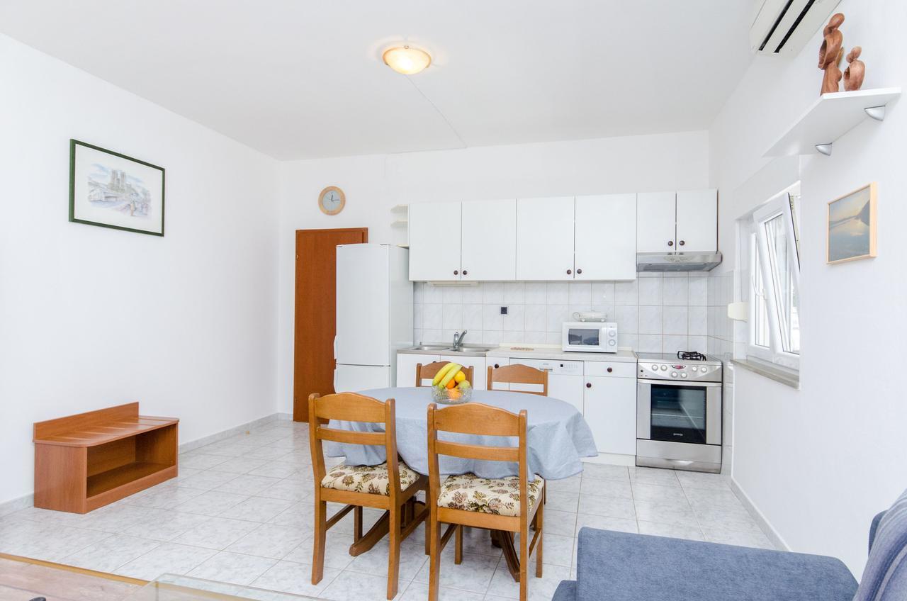 Apartment mit 1 Schlafzimmer - Erdgeschoss
