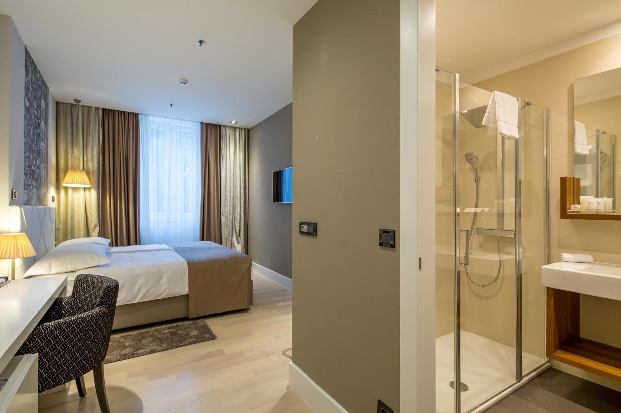 Superior Double Room Spa Access