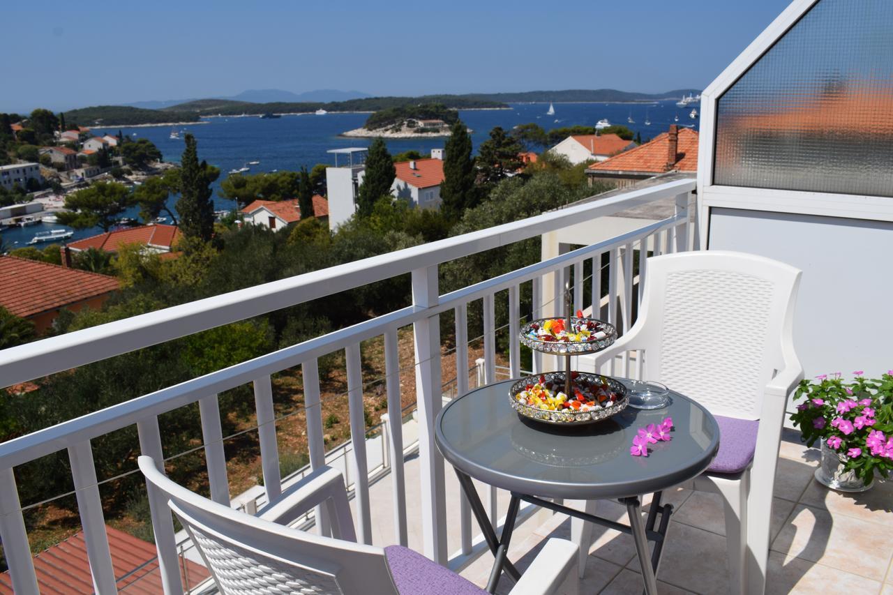 Double Room with Balcony and Sea View