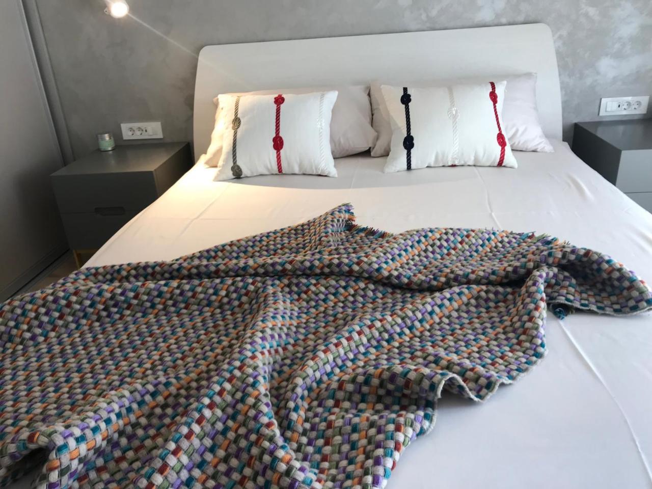 Superior Two-Bedroom Apartment,765786946:JPEG