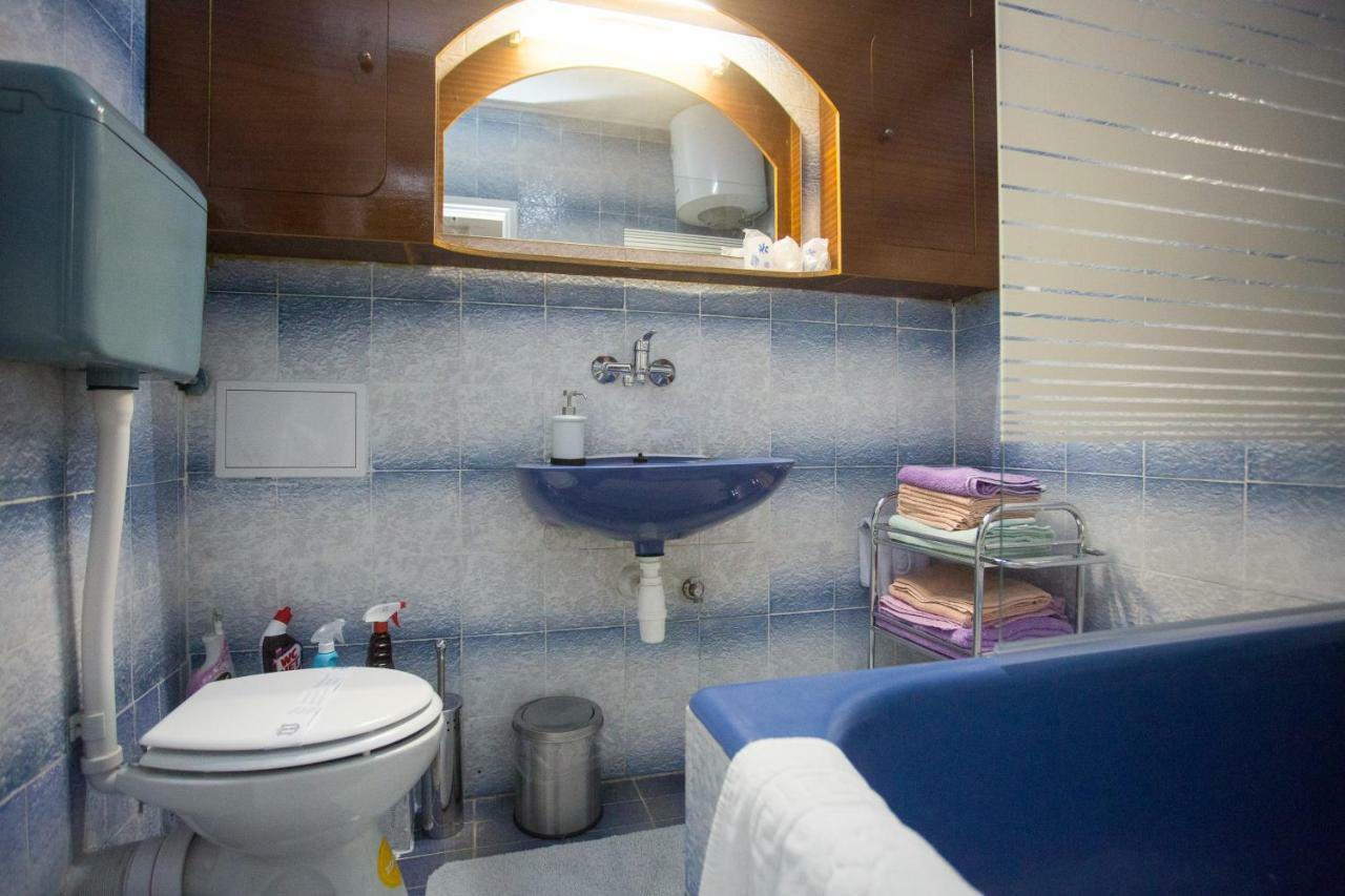 Double Room Shared Toilet