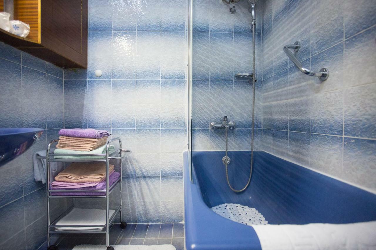 Double Room Shared Toilet