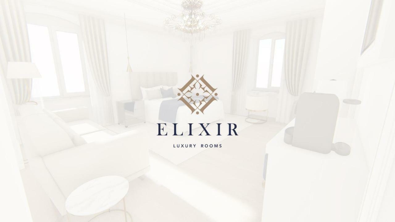 Deluxe Double Room,792629910:JPEG