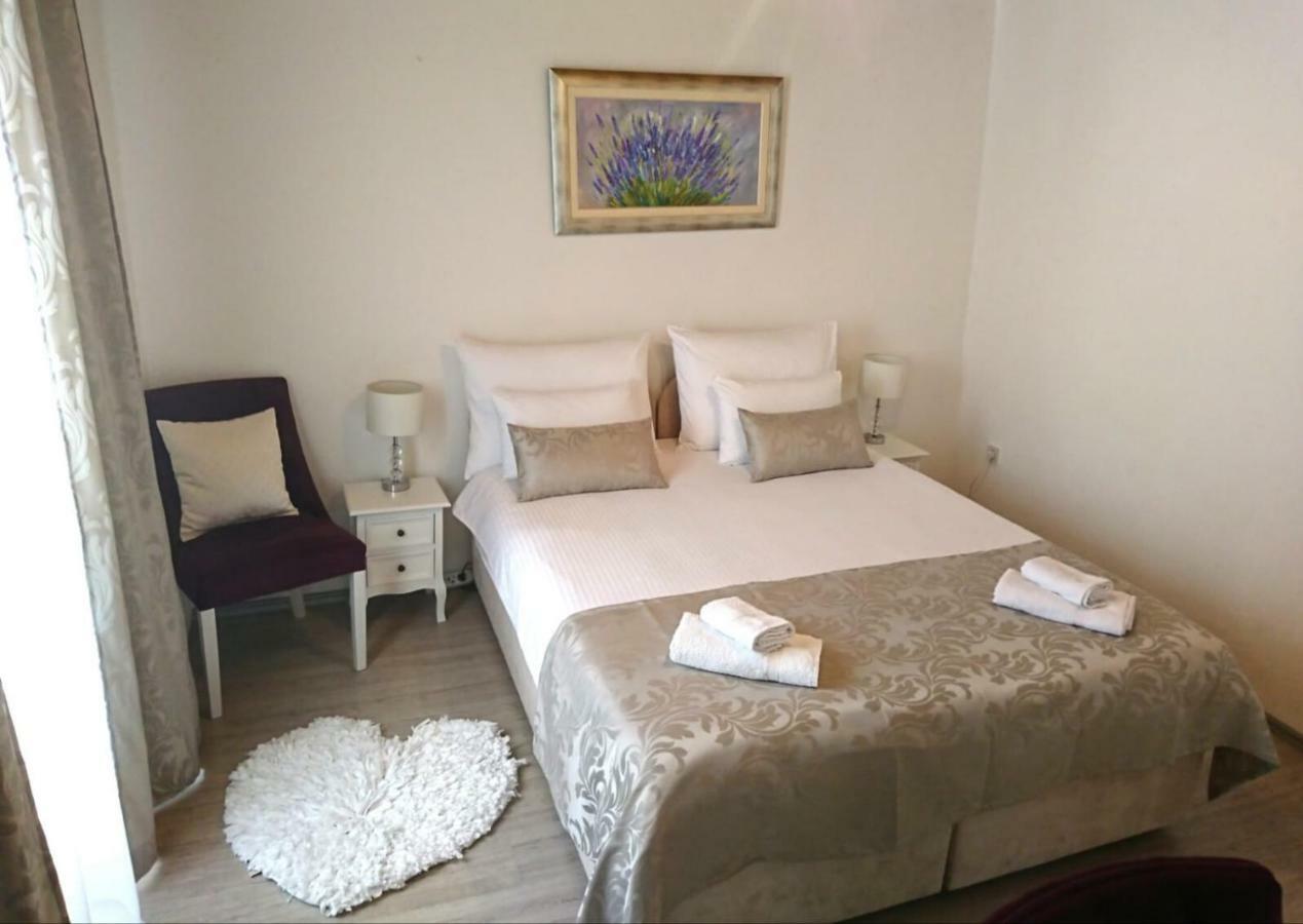 Estudio Deluxe con cama grande
