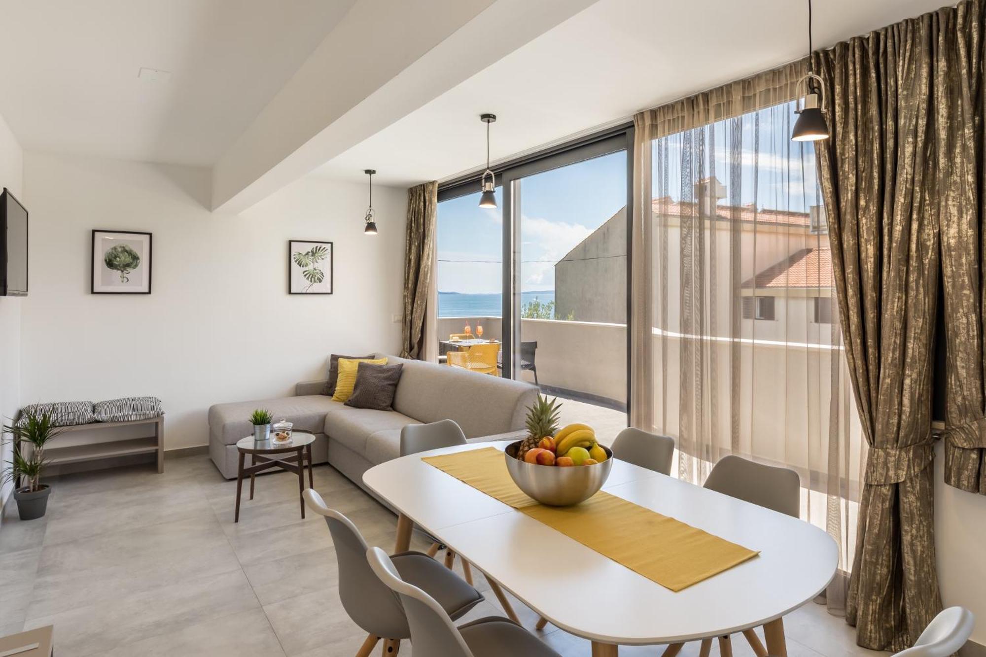 Apartment Sea View