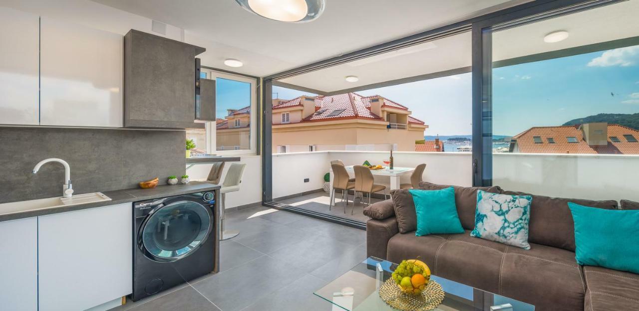 Penthouse Apartment Sea View Jacuzzi