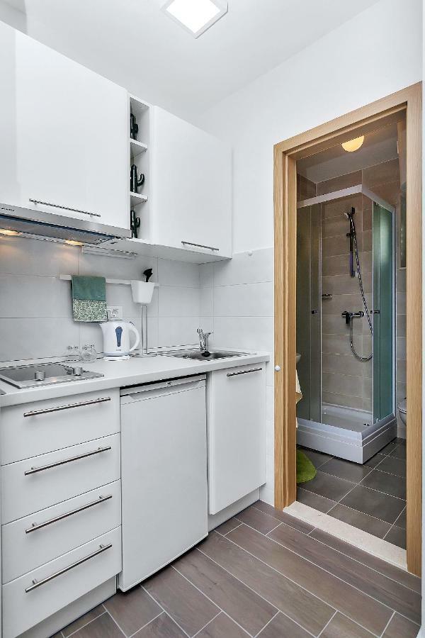 Studio Apartment with Sea View