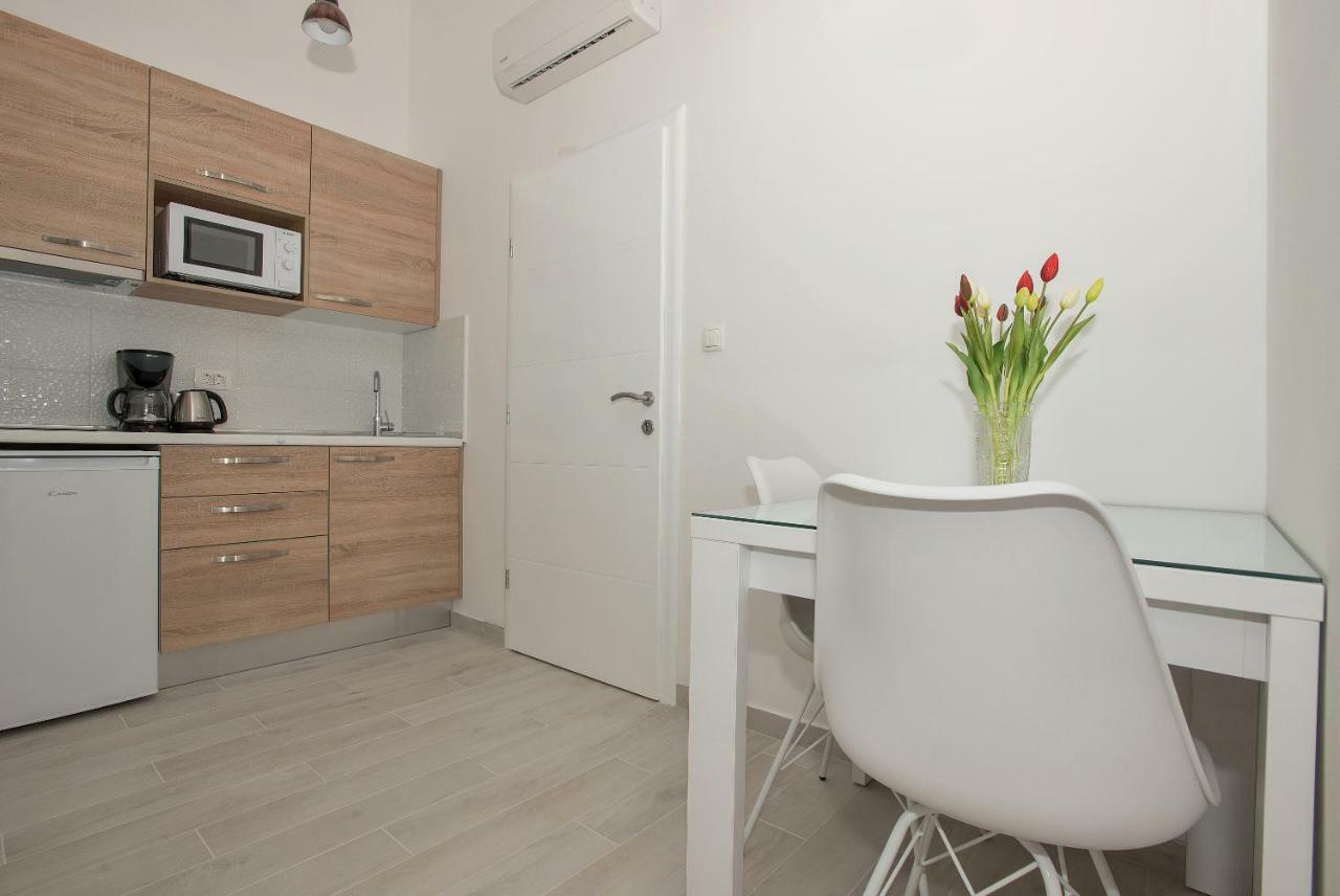 Studio Apartment Sea View